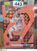 2024-25 Panini Mosaic Tyus Jones #21 Orange Reactive 74/75